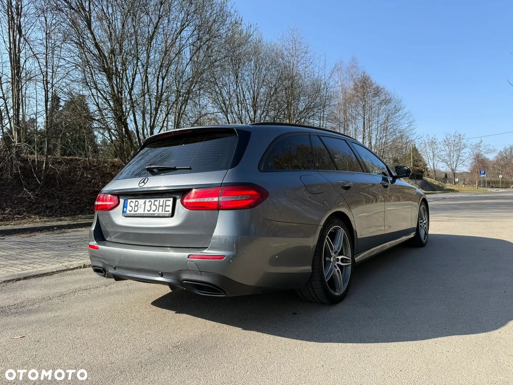 Mercedes-Benz Klasa E 220 d 9G-TRONIC - 12