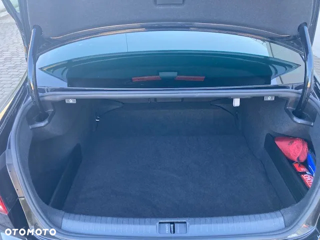 Volkswagen Passat 2.0 TSI Elegance DSG - 13