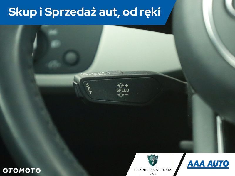 Audi A4 Limousine - 15