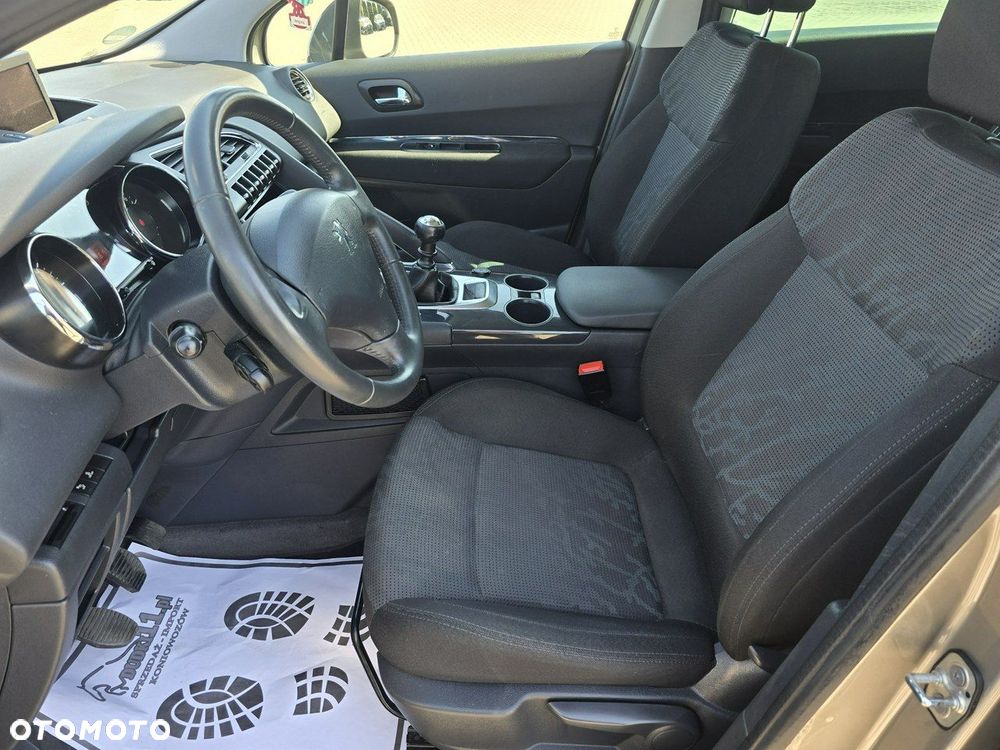 Peugeot 3008 - 15