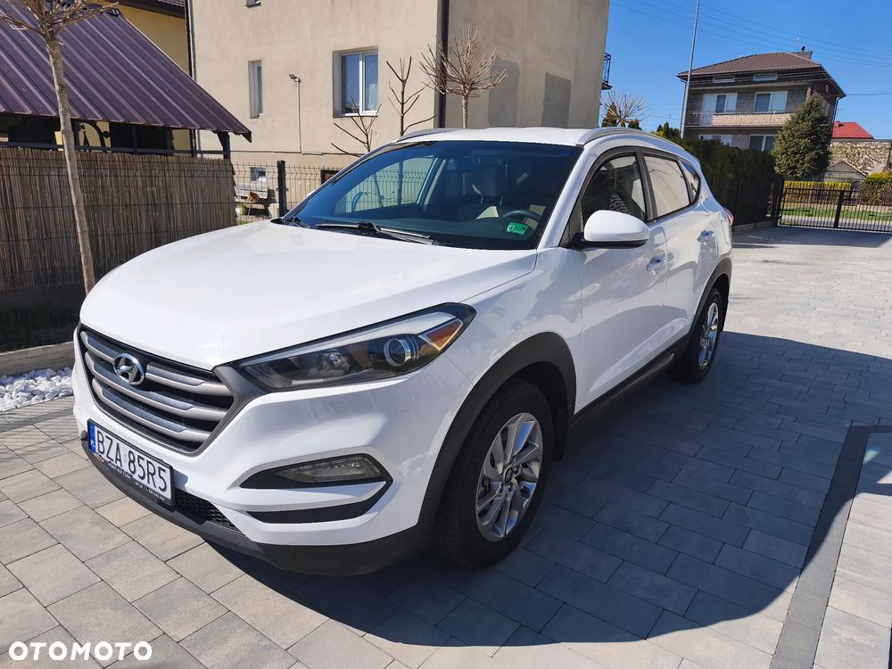 Hyundai Tucson - 2