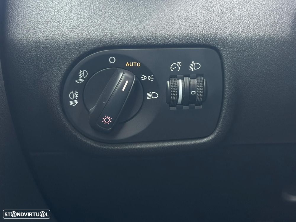 Audi A1 1.6 TDI Advance - 21