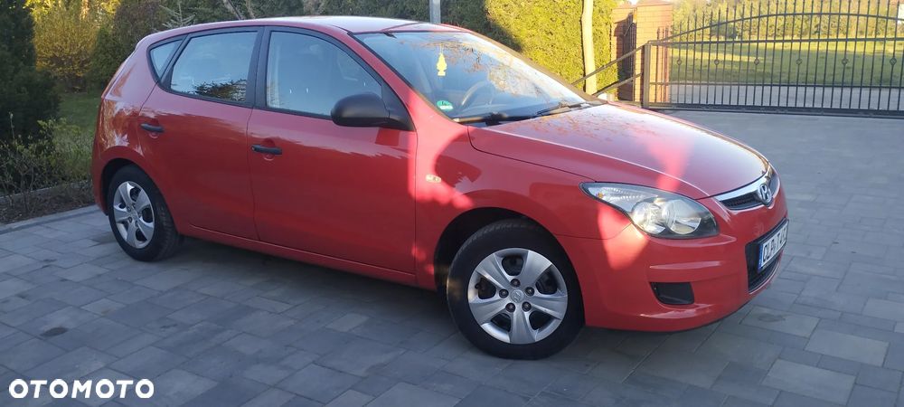 Hyundai i30 1.4 Blue Comfort - 4
