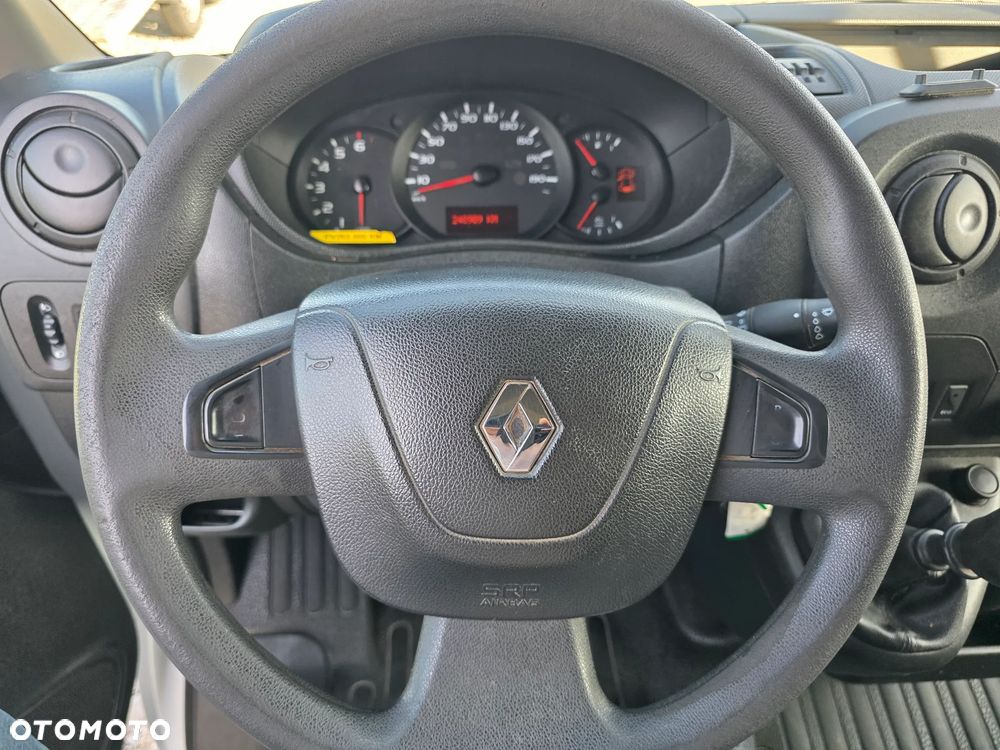 Renault Master - 17