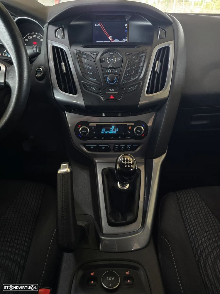 Ford Focus SW 1.0 SCTi Titanium Best - 15