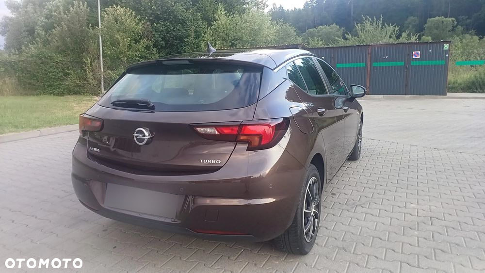 Opel Astra 1.4 Turbo Edition - 9