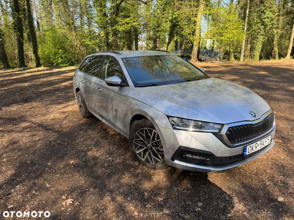 Skoda Octavia ver-2-0-tdi-ambition-dsg - 1