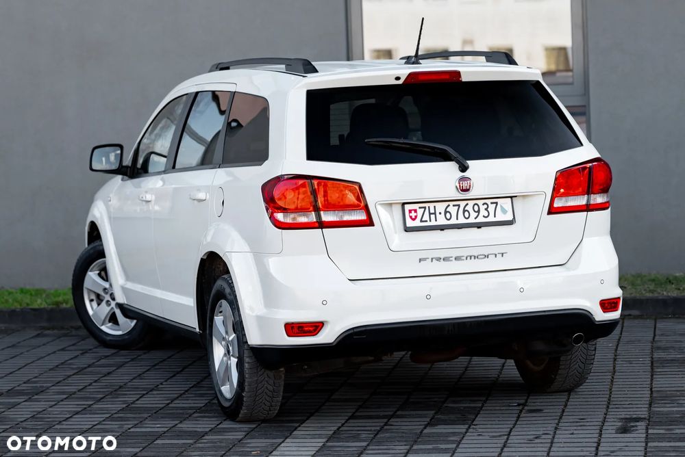 Fiat Freemont 2.0 Multijet 16V DPF Urban - 12