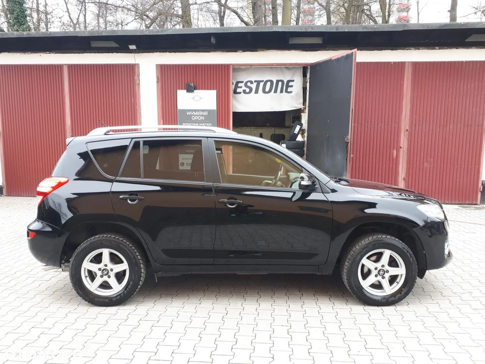 Toyota RAV4 2.0 4x4 Travel - 8