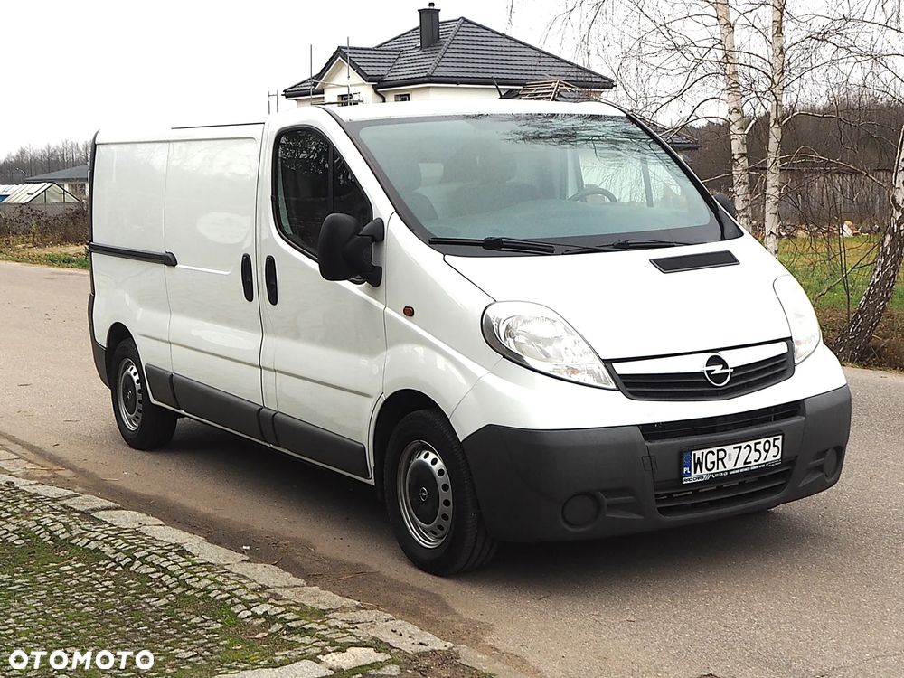 Opel Vivaro - 2