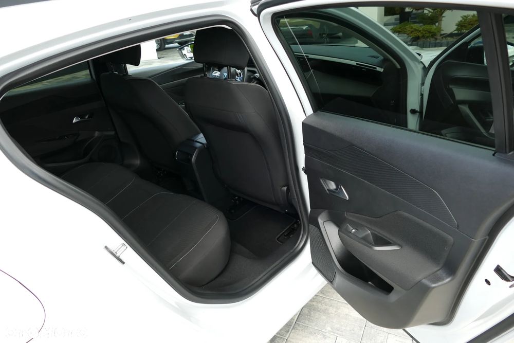 Peugeot 308 PureTech 130 Allure - 33