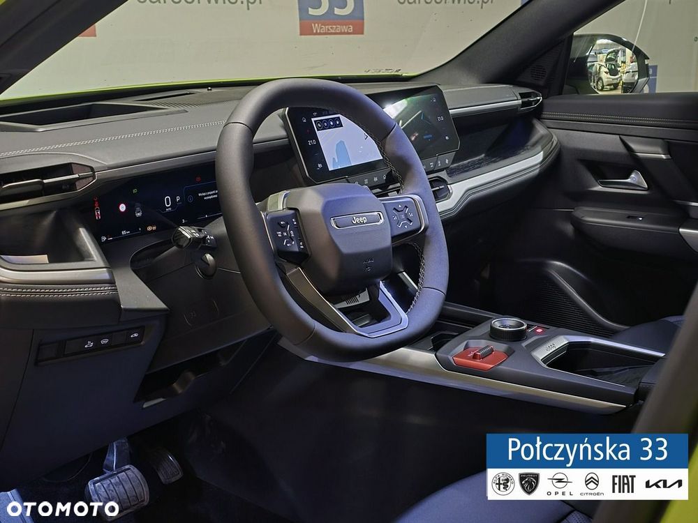 Jeep Compass - 10
