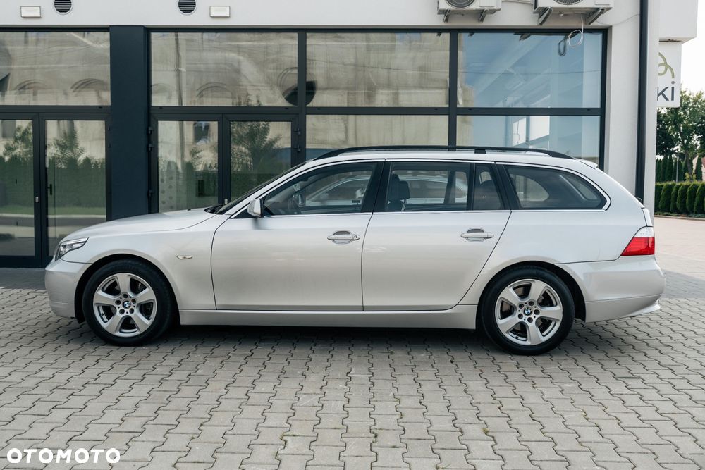 BMW Seria 5 525d xDrive Edition Exclusive - 16