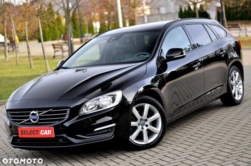 Volvo V60 D3 Drive-E Momentum - 12