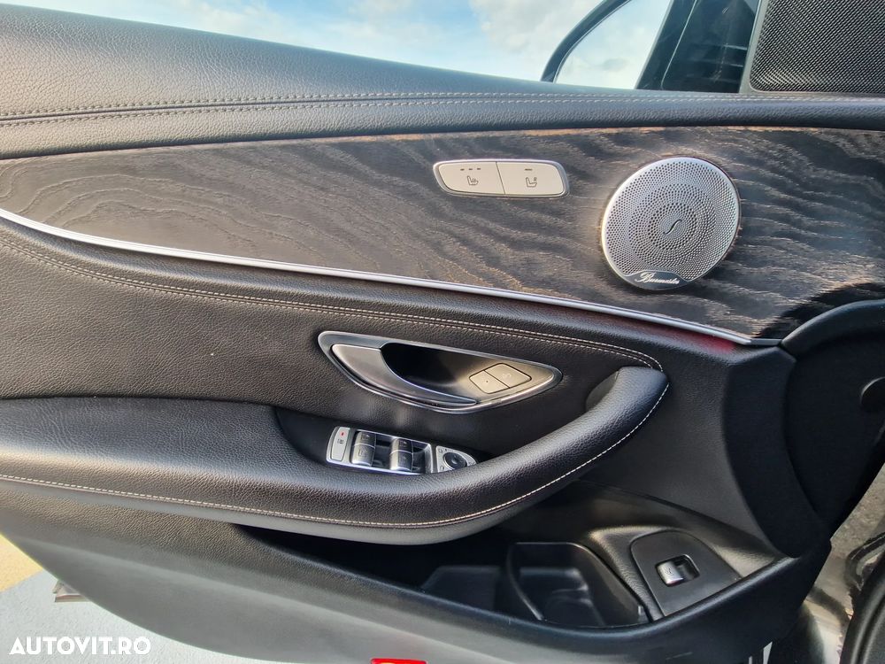 Mercedes-Benz E 220 d Aut. - 37