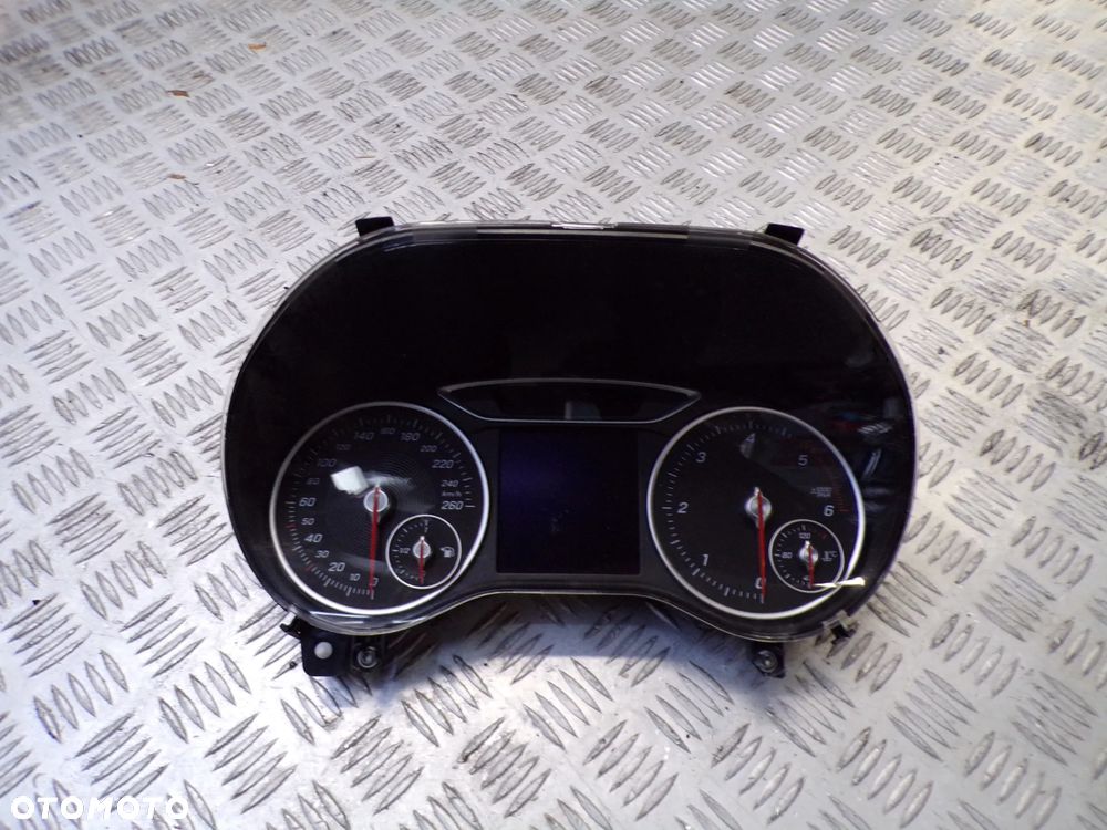 LICZNIK ZEGAR MERCEDES W176 A200CDI 136 KM A1769007503 - 1