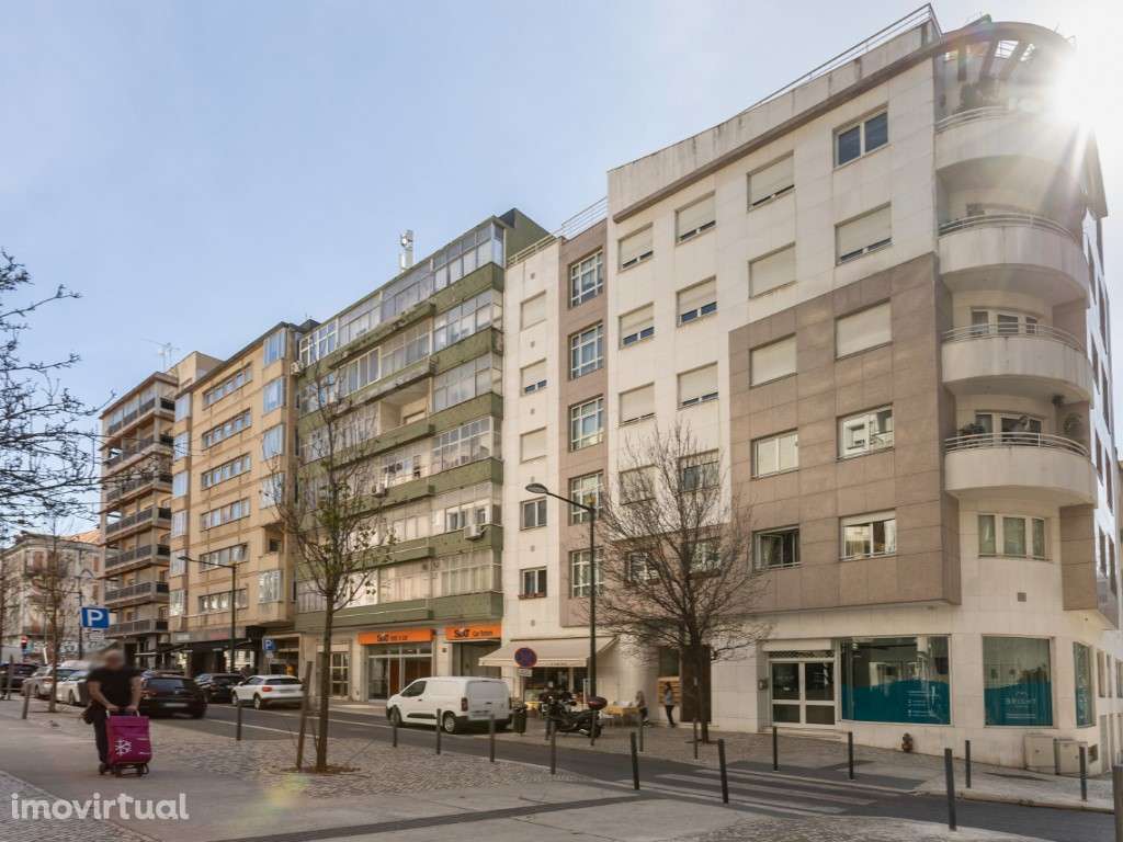 T2 Centro de Lisboa - Saldanha - Picoas - Estacionamento - Grande imagem: 2/19