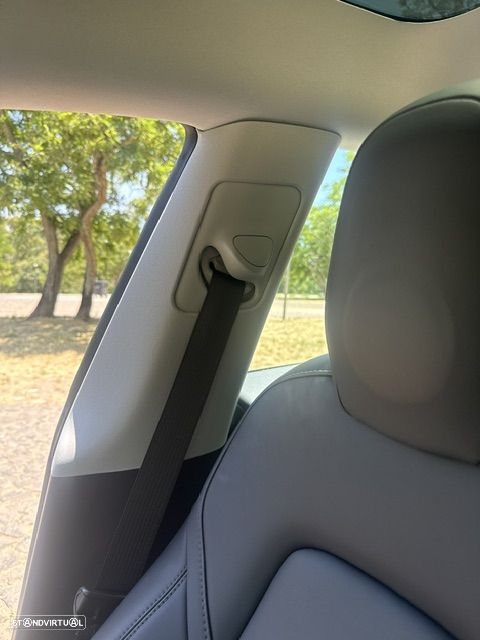 Tesla Model 3 Long Range AWD Dual Motor - 38
