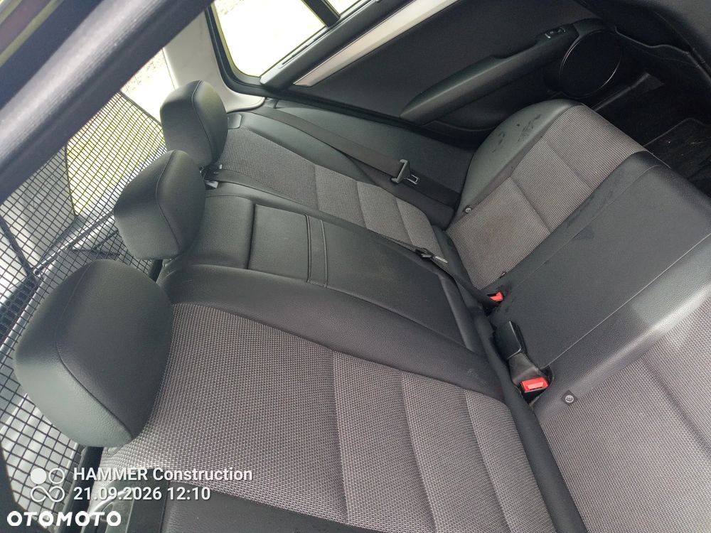 Mercedes-Benz Klasa C 200 CDI BlueEff Avantgarde - 13