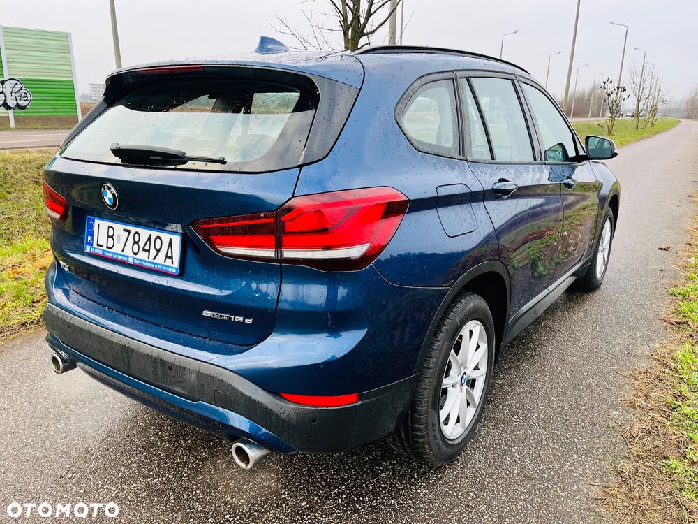 BMW X1 sDrive18d Business Edition - 7