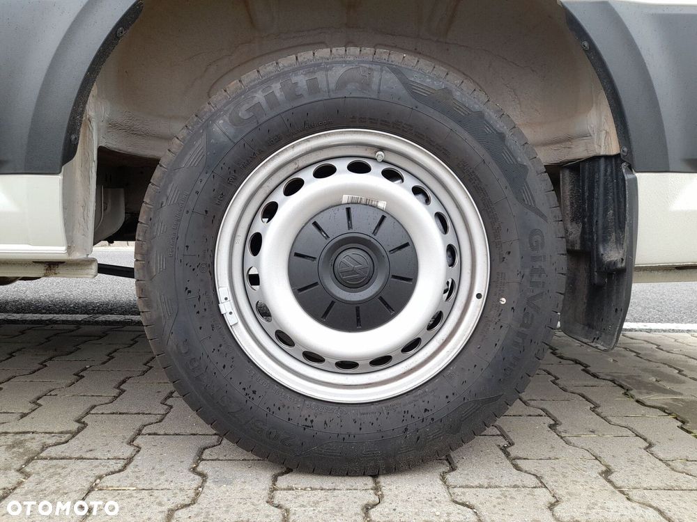 Volkswagen Crafter 35 furgon 177km Automat 3640 - 11
