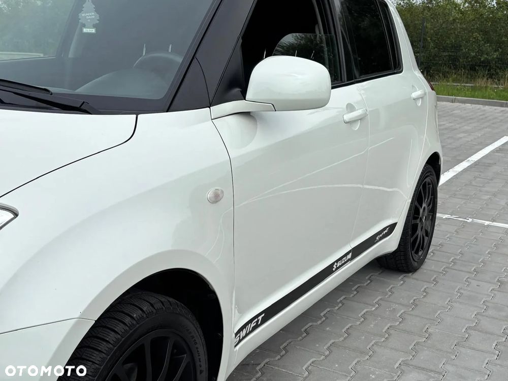 Suzuki Swift 1.3 Limited 25 - 21