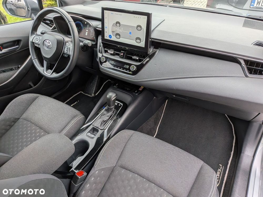 Toyota Corolla 1.8 Hybrid Comfort - 22