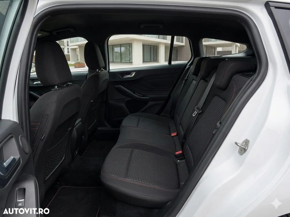 Ford Focus 1.5 EcoBlue Start-Stopp-System Aut. ST-LINE X - 7