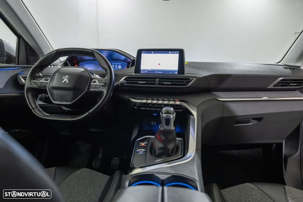 Peugeot 3008 1.2 PureTech Allure - 9