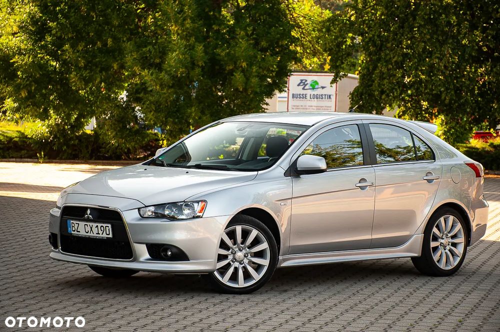 Mitsubishi Lancer 1.8 Intense - 9