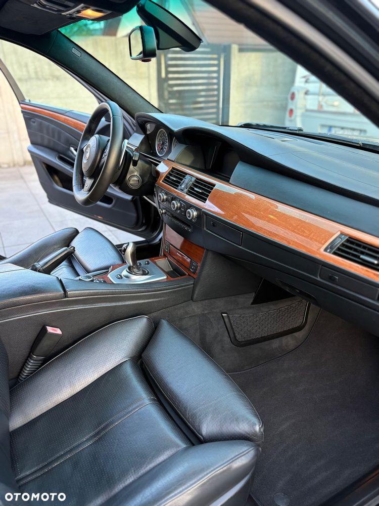 BMW M5 - 33