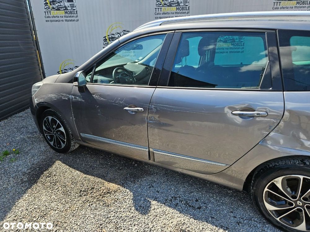 Renault Grand Scenic - 16