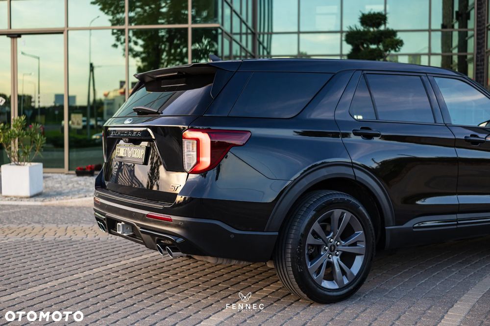 Ford Explorer - 12