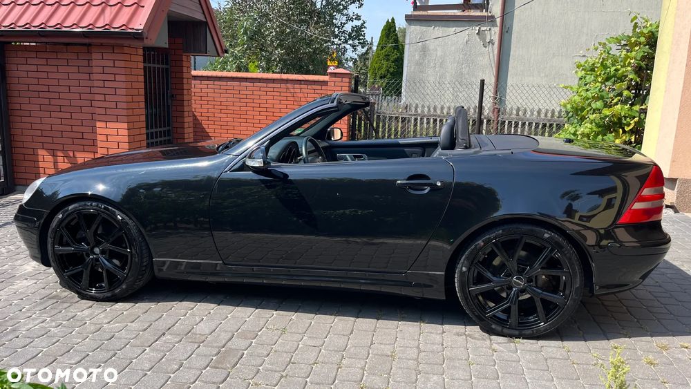 Mercedes-Benz SLK - 11