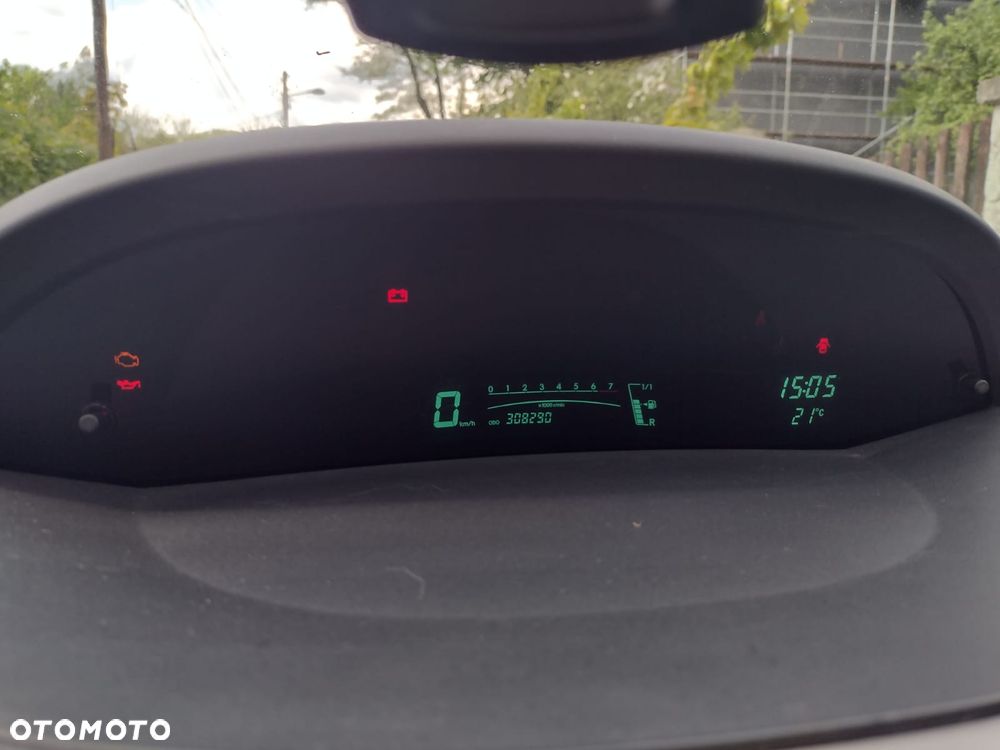 Toyota Yaris 1.0 Luna - 9