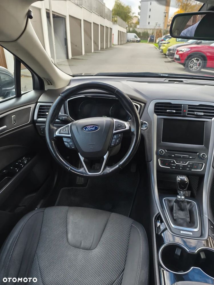 Ford Mondeo 2.0 TDCi Titanium - 10