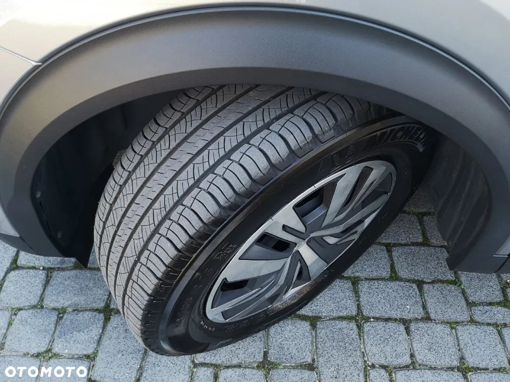 Peugeot 2008 BlueHDi 110 Allure - 28
