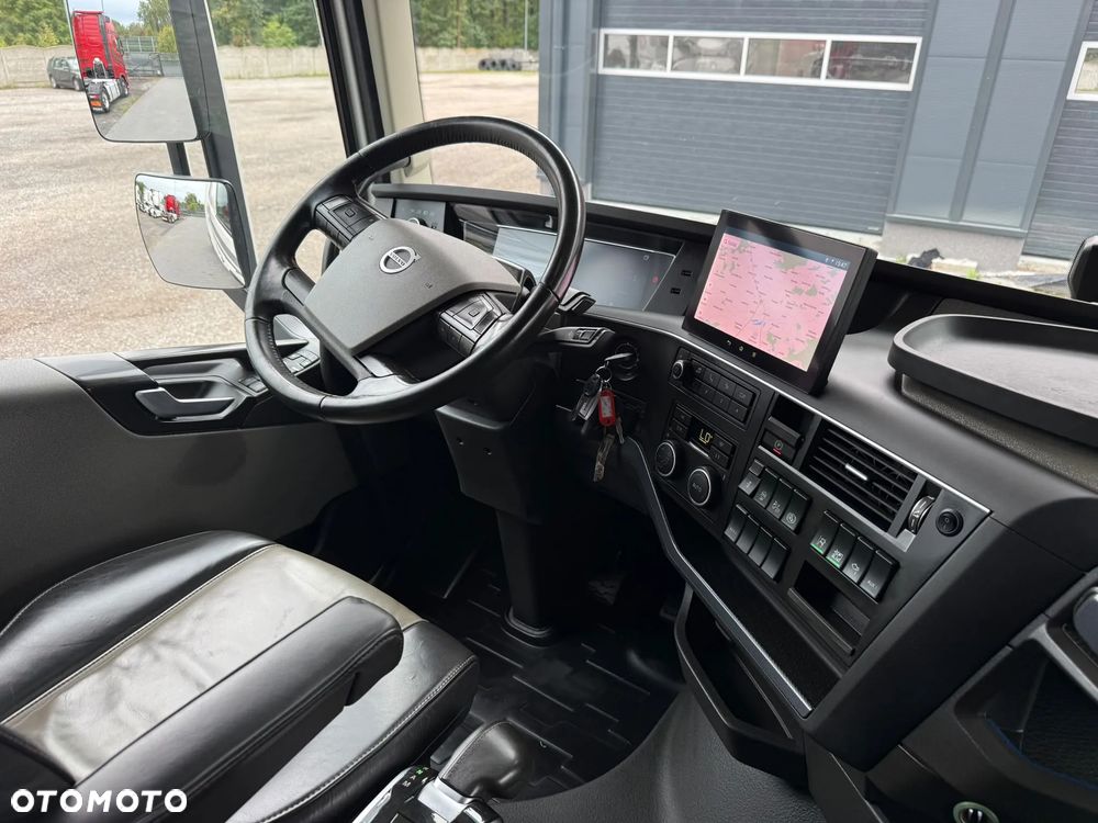 Volvo FH 540 /RETARDER/PODUSZKA P+T/SKÓRY/NAVI/FULL LED/ON 1420 L - 31