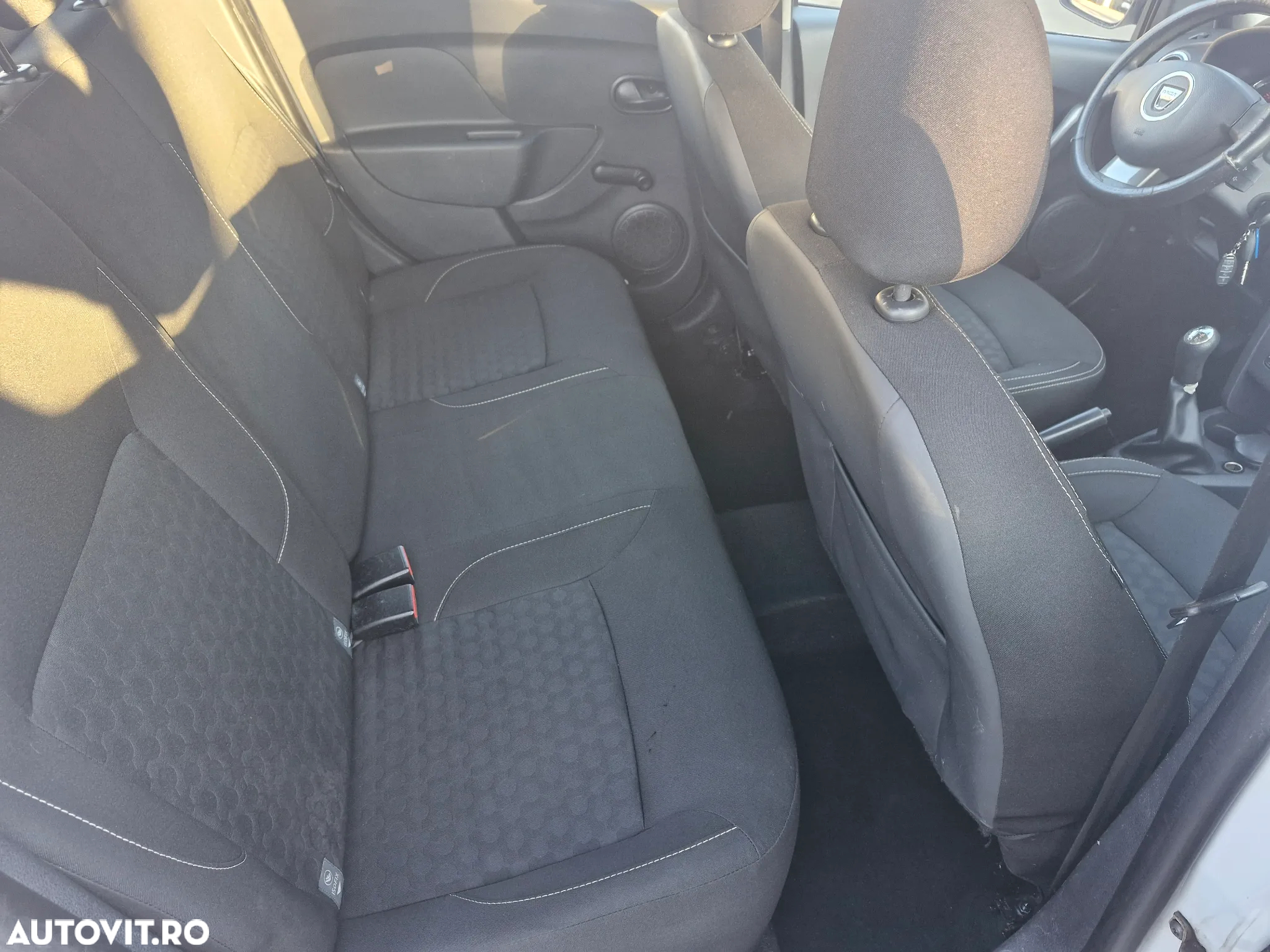 Dacia Logan MCV 1.5 dCi 90 CP Laureate - 8