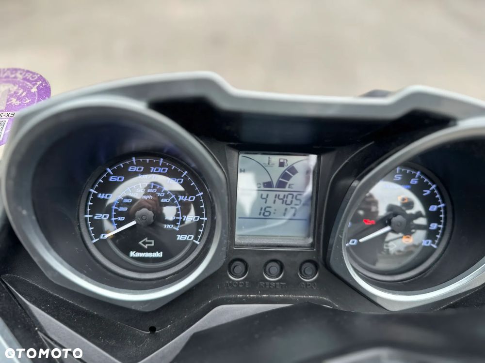 Kawasaki Inny - 18