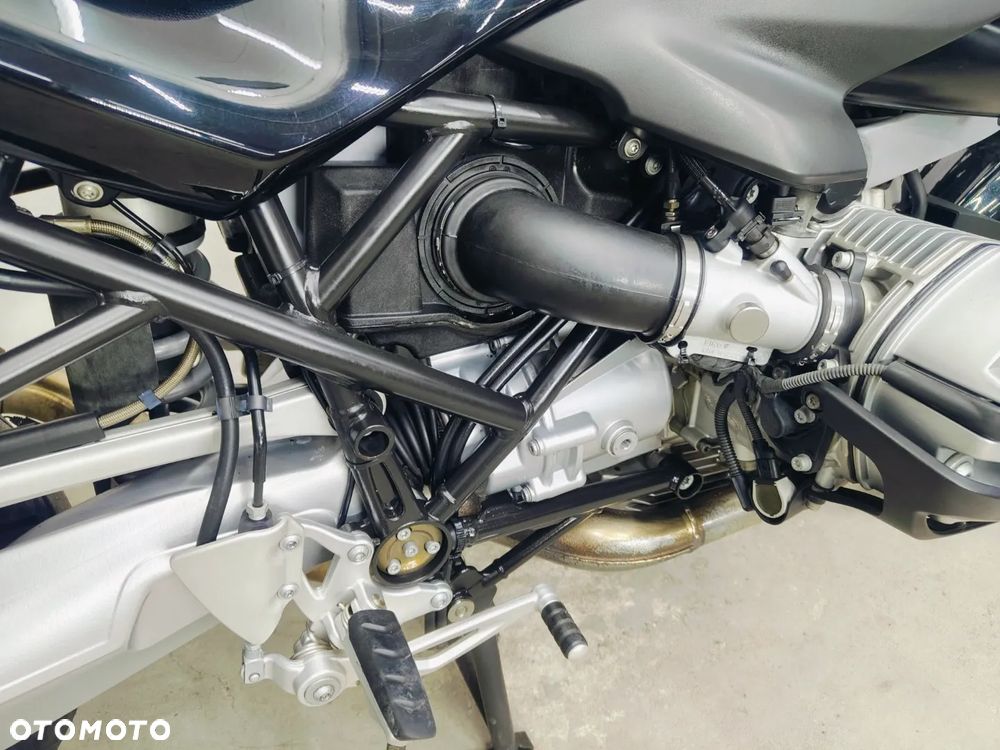 BMW R - 9