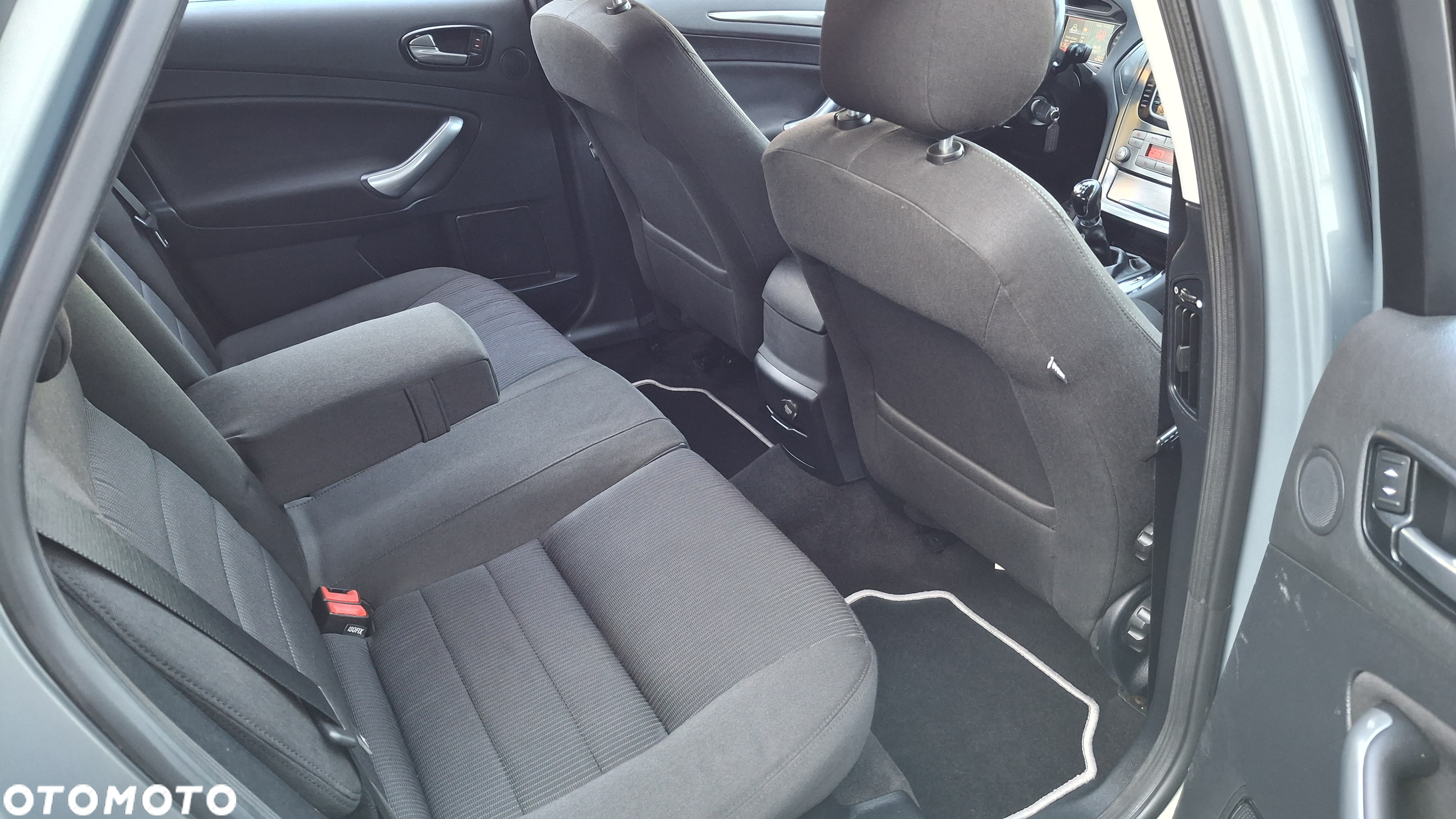 Ford Mondeo - 17