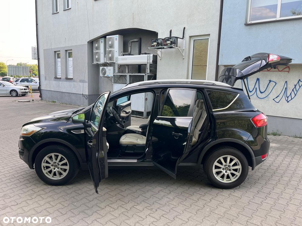 Ford Kuga 2.0 TDCi 2x4 Champions Edition - 17