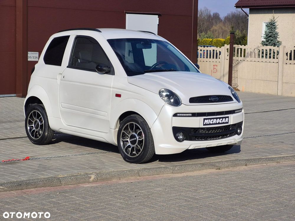 Microcar M.GO - 8