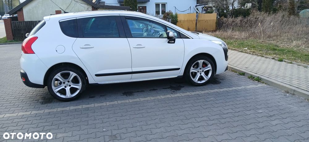 Peugeot 3008 1.6 Premium - 4