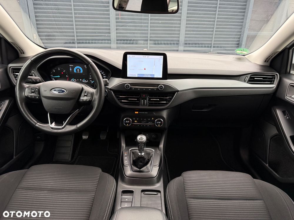 Ford Focus 1.5 EcoBlue STart-Stopp-System TITANIUM - 11