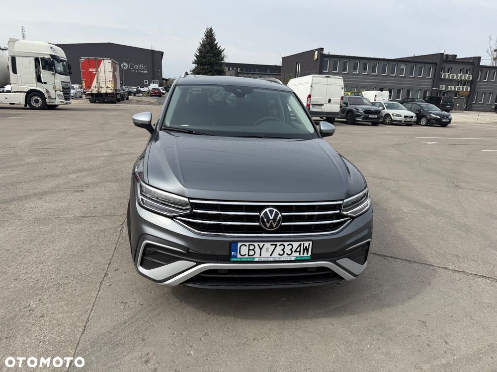 Volkswagen Tiguan Allspace 2.0 TSI 4Mot Life DSG - 7