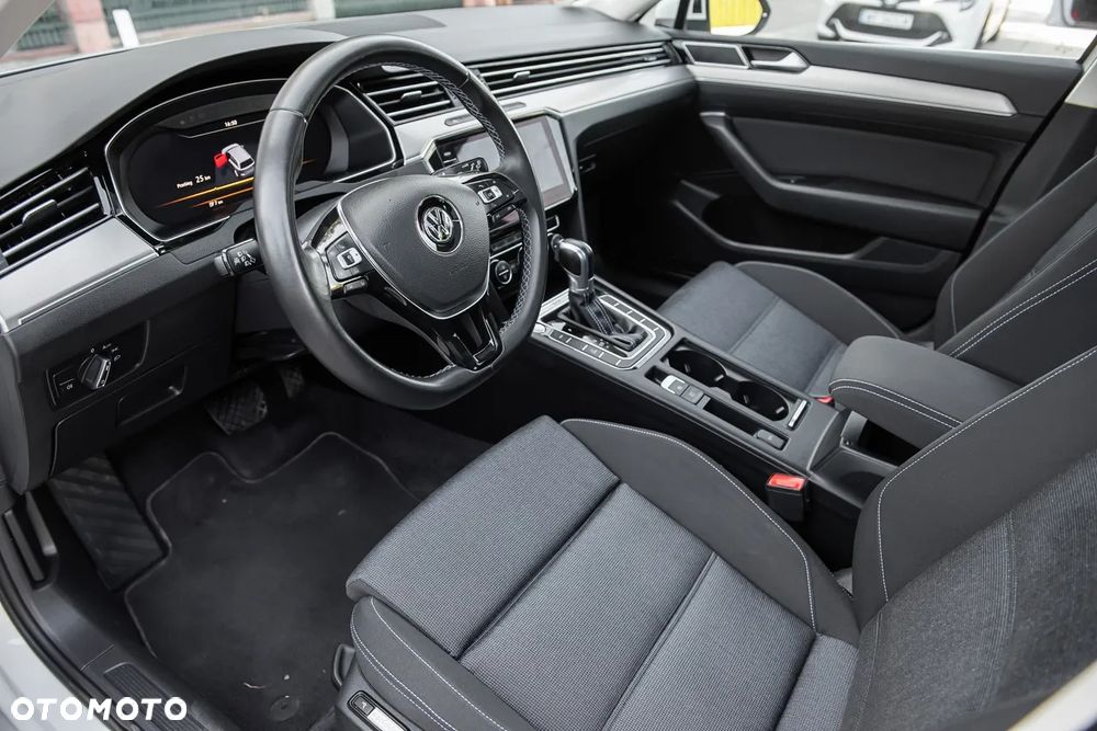 Volkswagen Passat Variant - 15