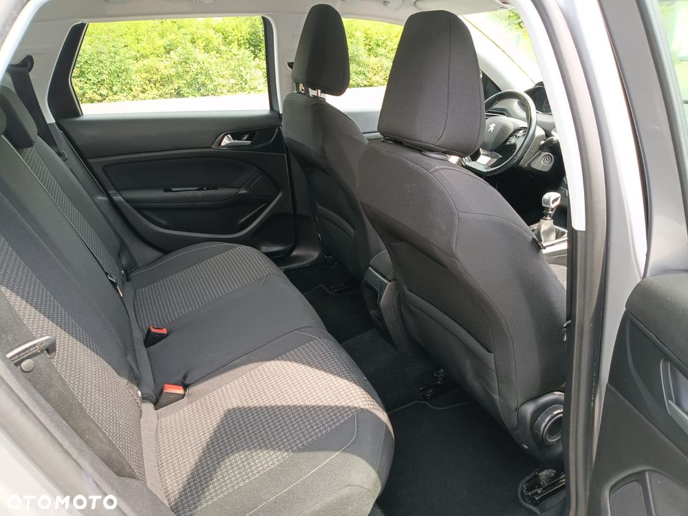Peugeot 308 PureTech 110 Stop & Start Allure - 21