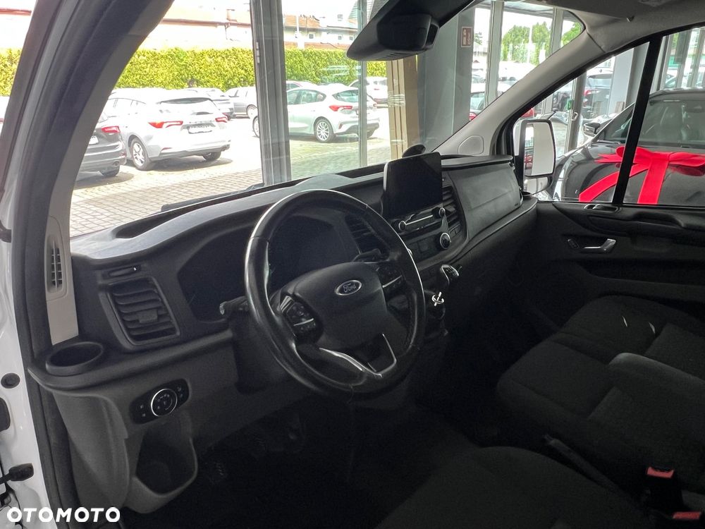 Ford Transit Custom - 19